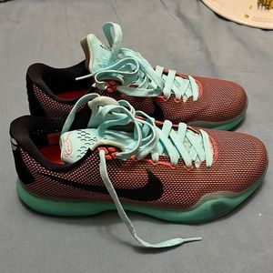 Kobe 10